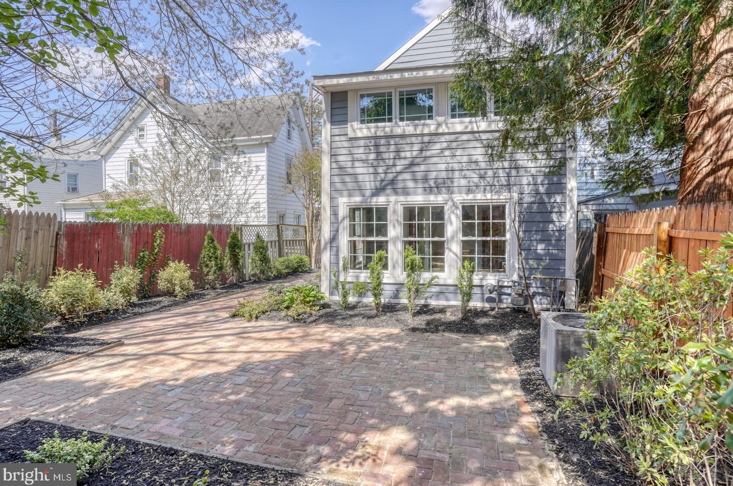 33 Delaware St, Smyrna DE 19977-1356 exterior