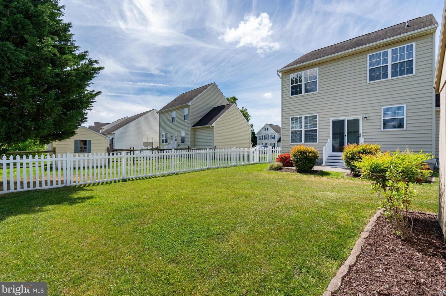 68 White Rabbit Dr, Smyrna DE 19977-3482 exterior