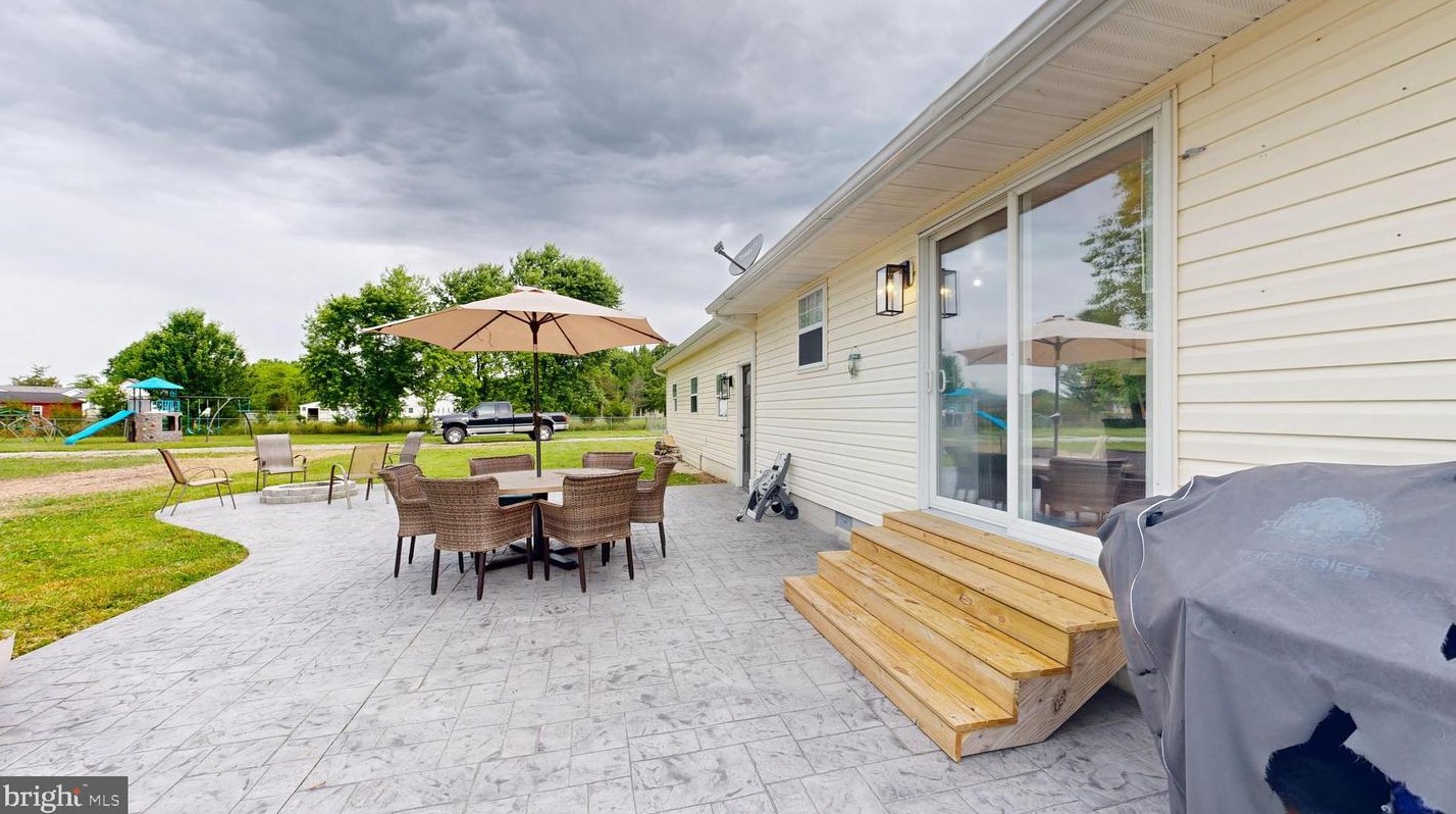 1293 Tower Rd, Camden-Wy DE  19934-1545 exterior