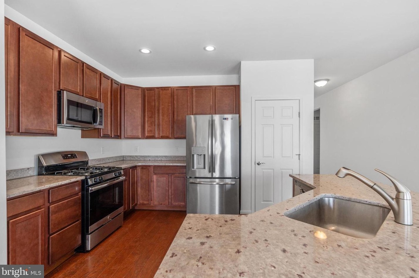 541 Olde Field Dr, Magnolia DE  19962-3812 exterior