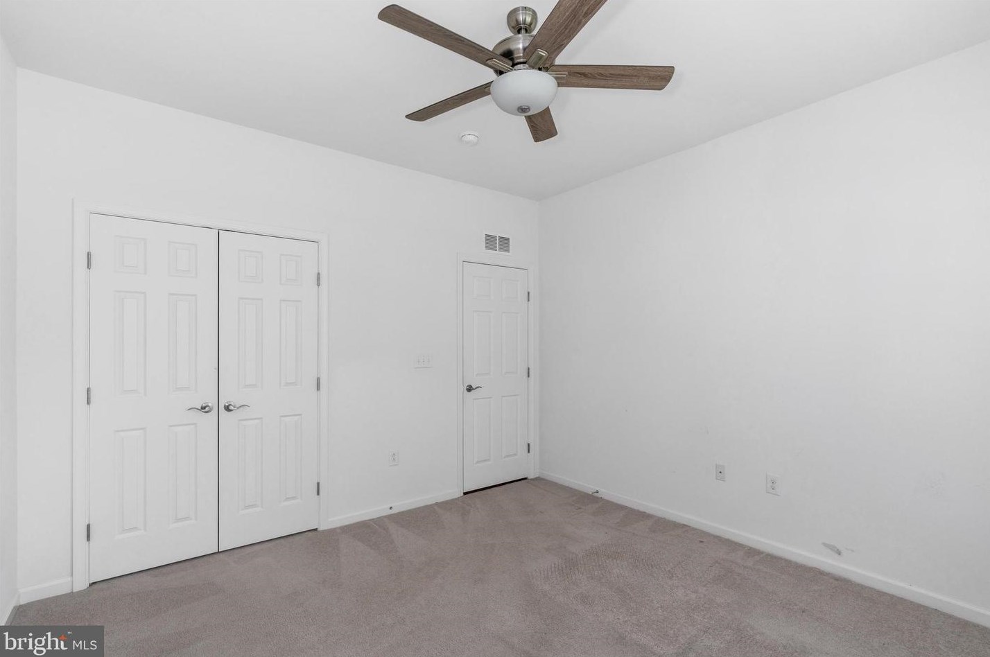 541 Olde Field Dr, Magnolia DE  19962-3812 exterior