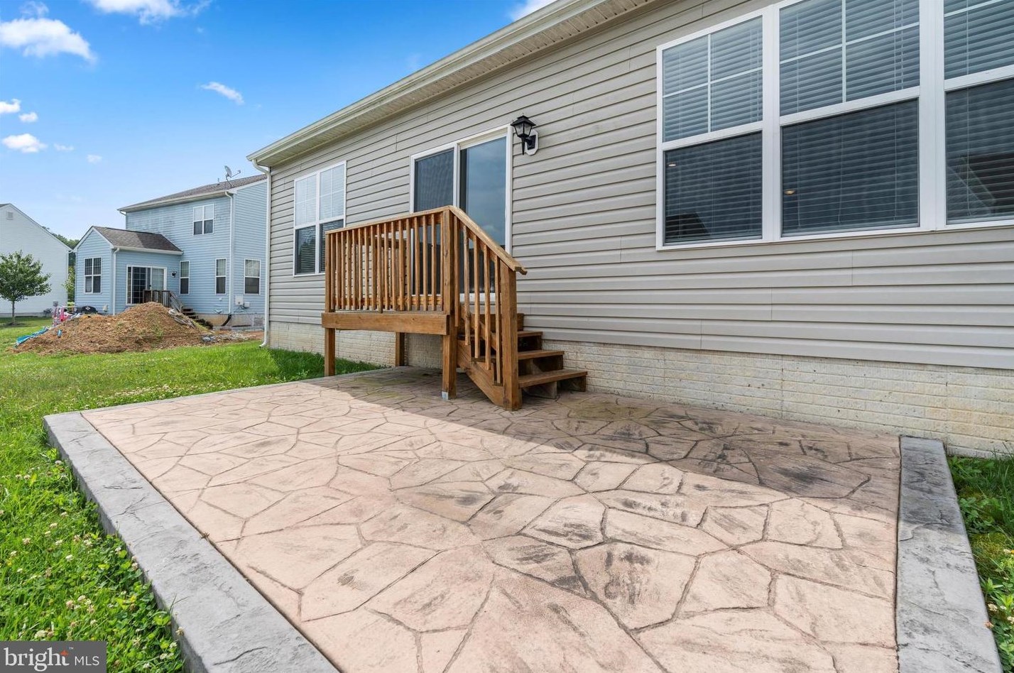 541 Olde Field Dr, Magnolia DE  19962-3812 exterior