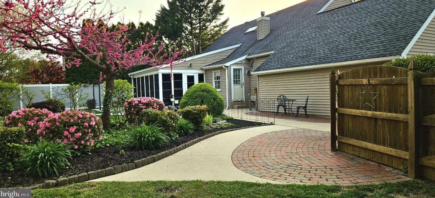 216 Eagle View Ln, Camden-Wy DE  19934-2006 exterior