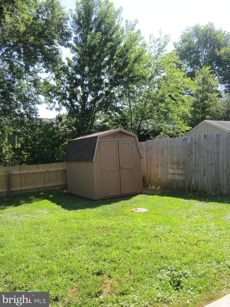 668 White Rock Rd, Bear DE  19701-1057 exterior