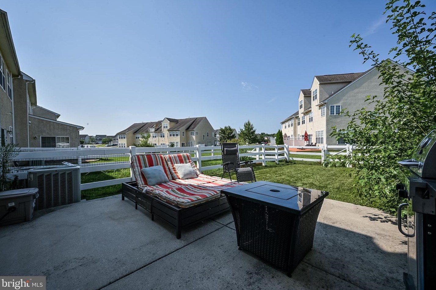230 Wilmore Dr, Middletown DE  19709-8359 exterior