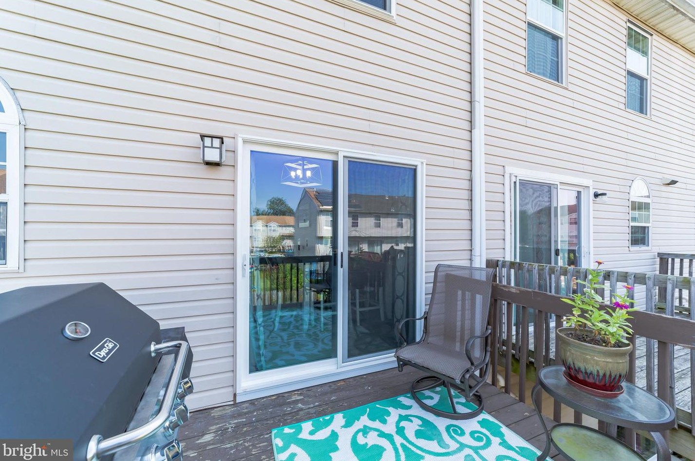 516 Sally Ln, Middletown DE  19709-3056 exterior