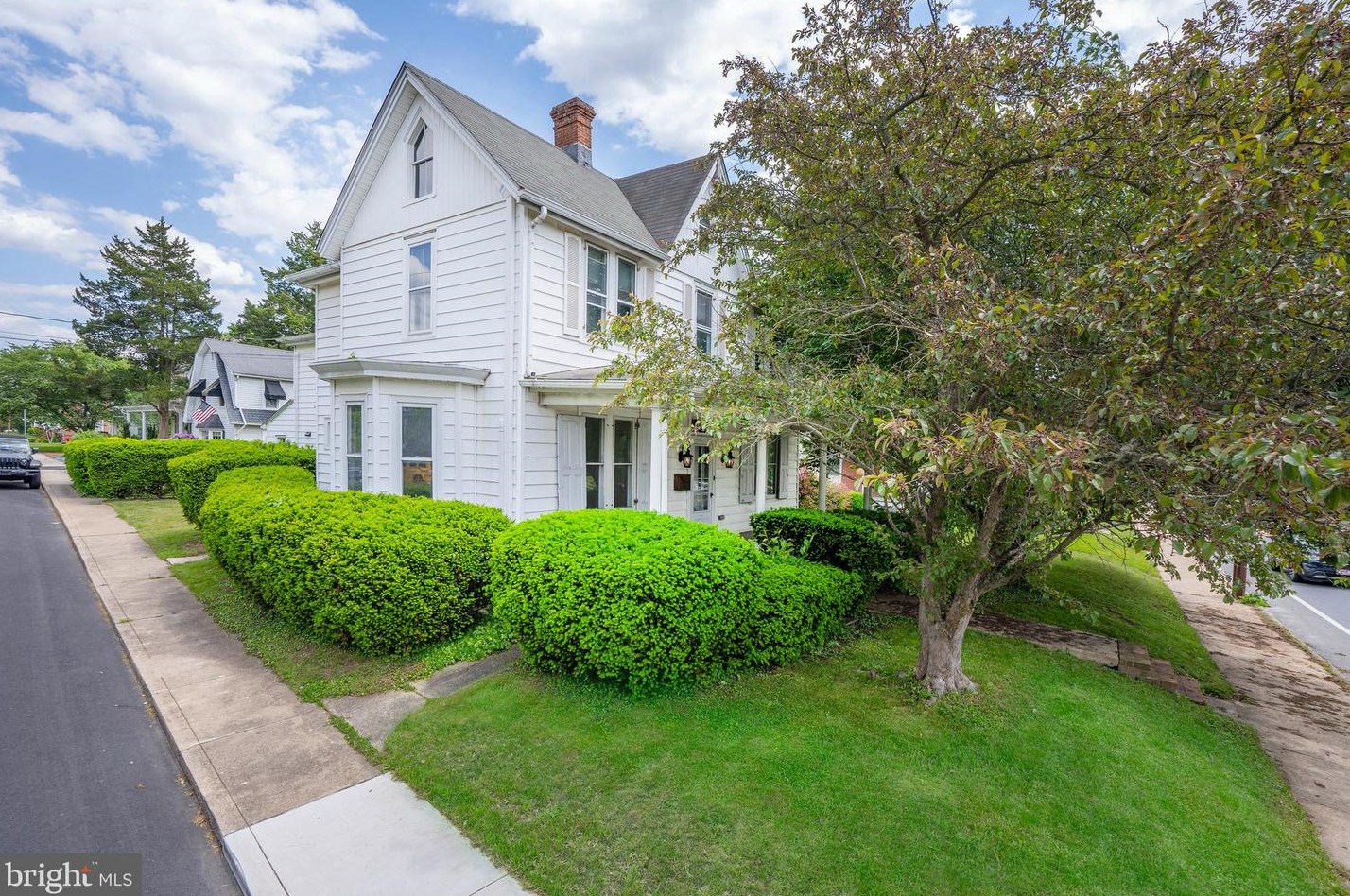 201 Broad St, Middletown DE  19709-1035 exterior