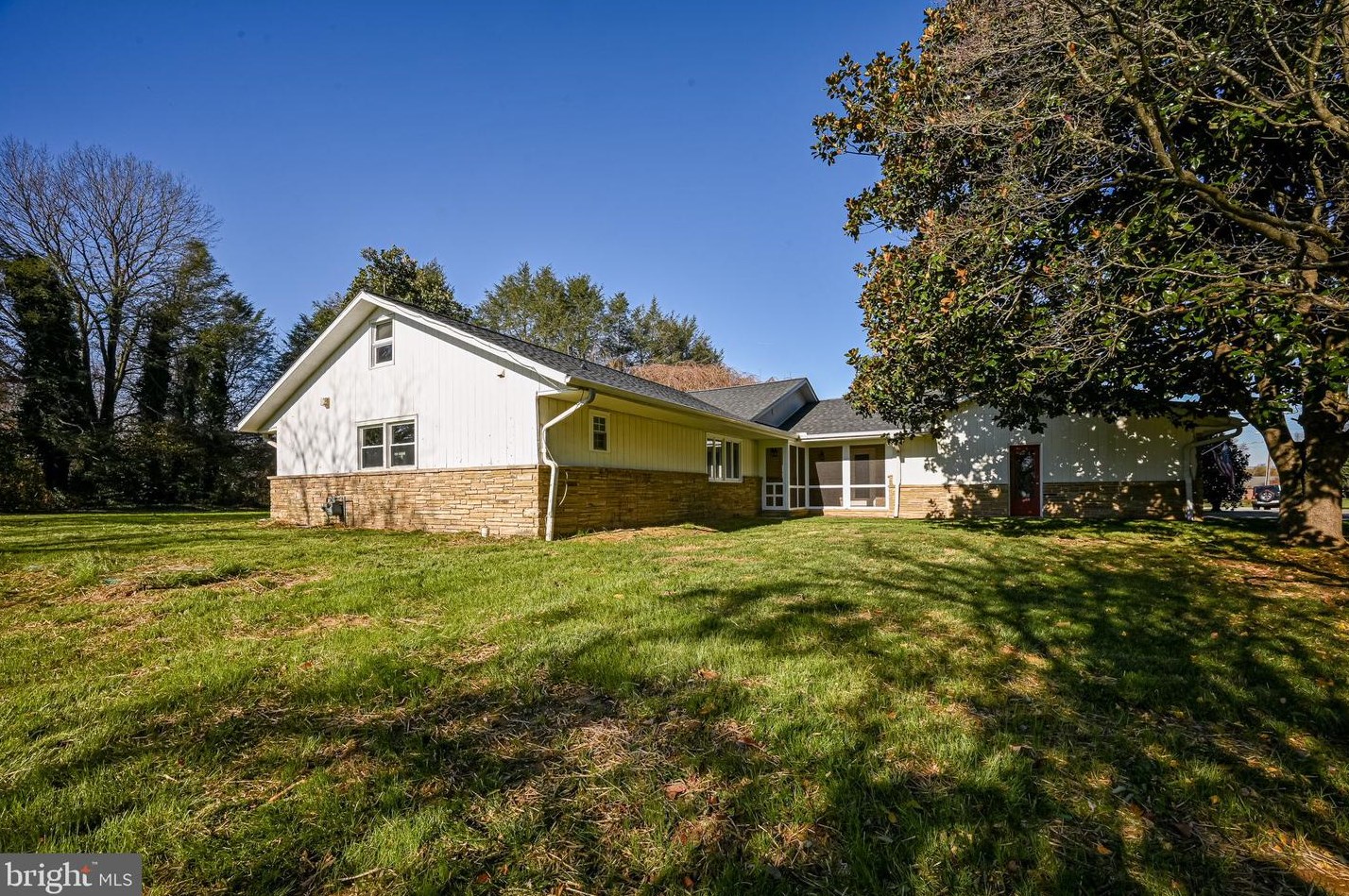 1382 Pole Bridge Rd, Middletown DE  19709-9720 exterior