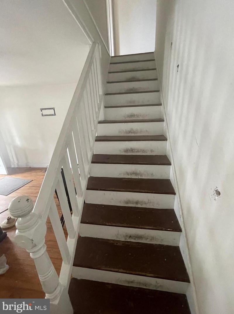 11 Main St, Newark DE 19711-7348 exterior