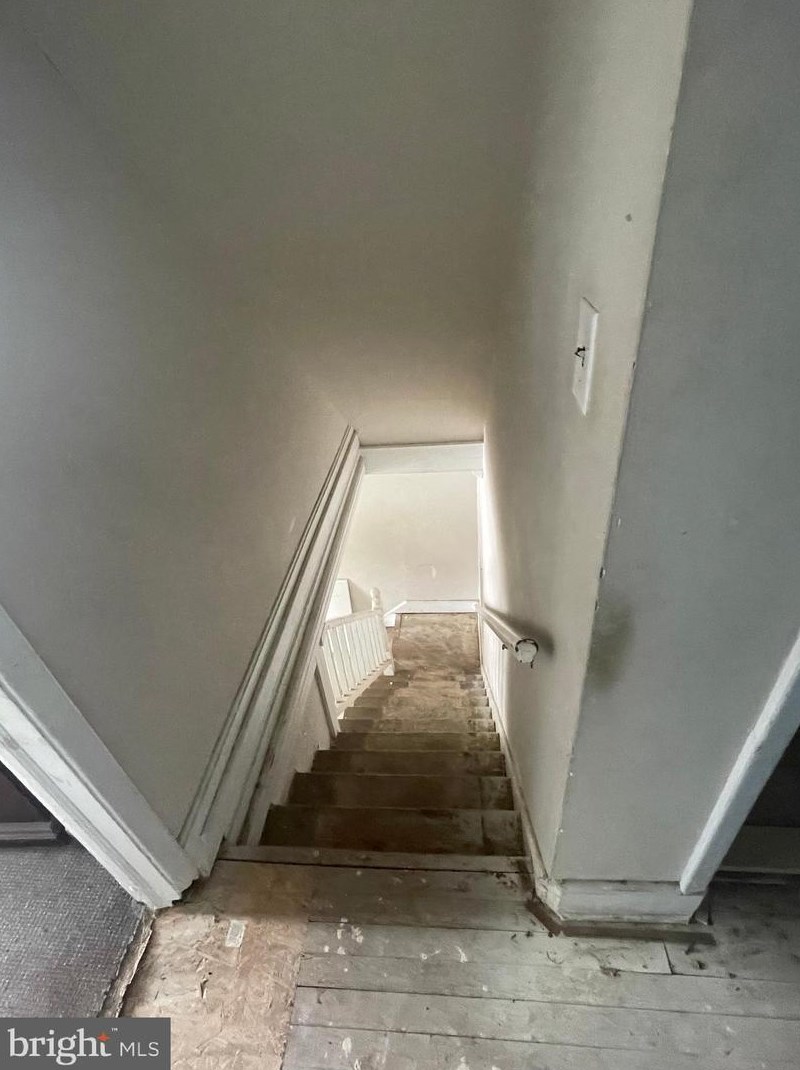 11 Main St, Newark DE 19711-7348 exterior