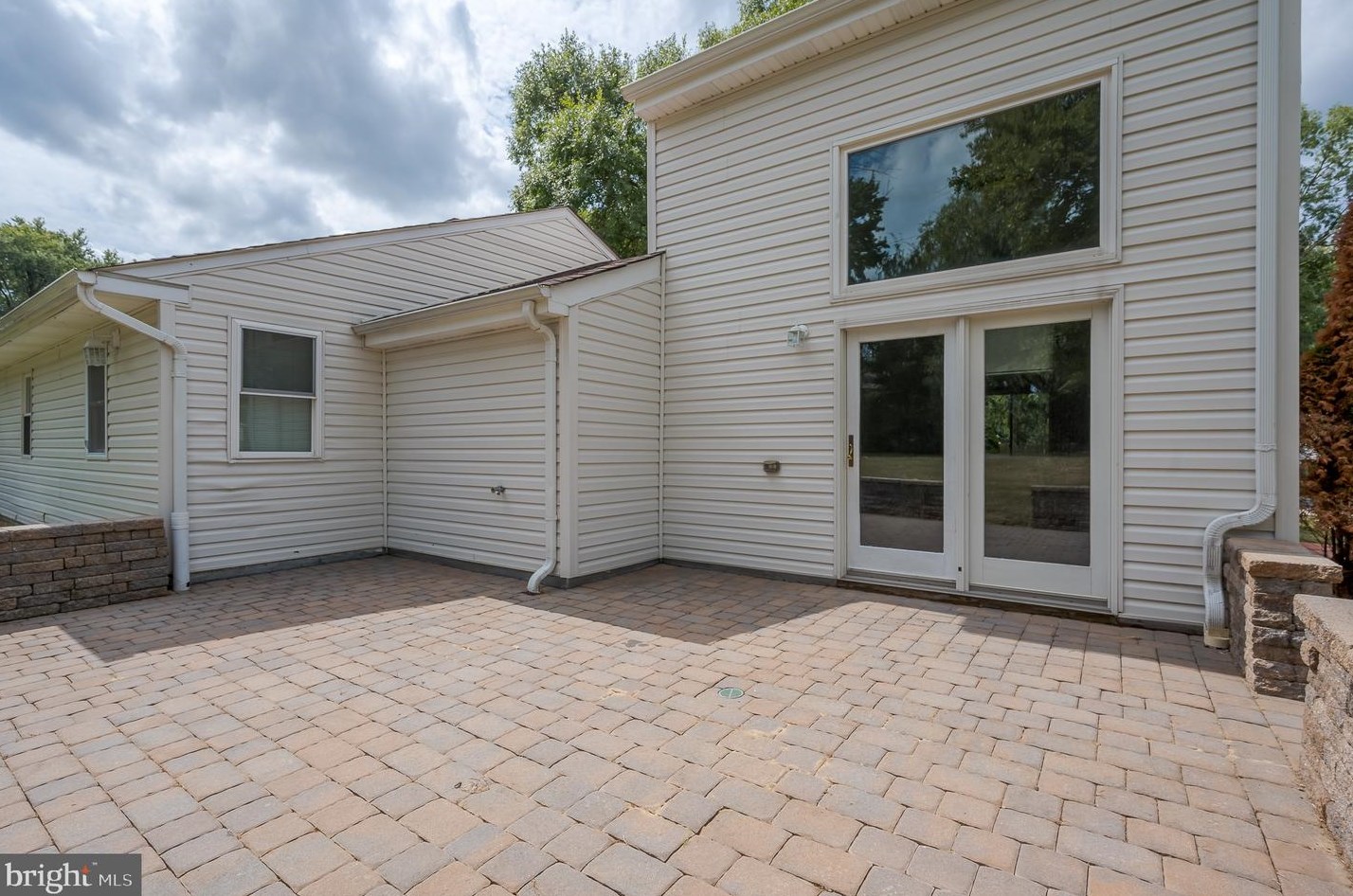 701 Brk Dr, Newark DE 19713-1309 exterior