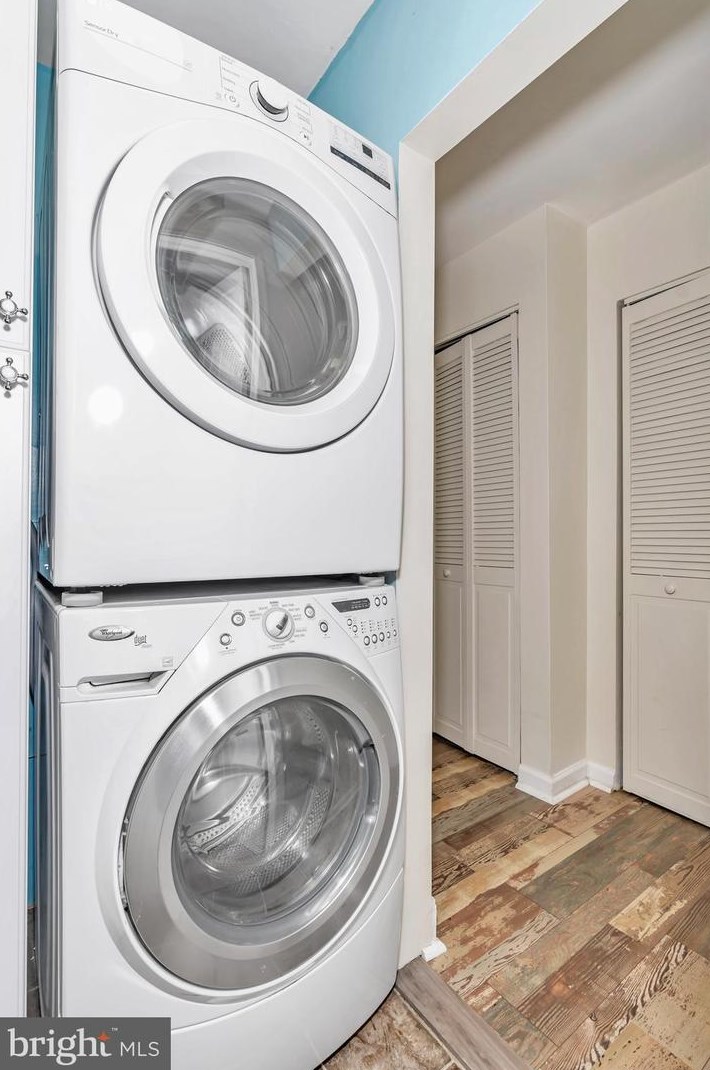 76 Kenmar Dr, Newark DE 19713-2423 exterior