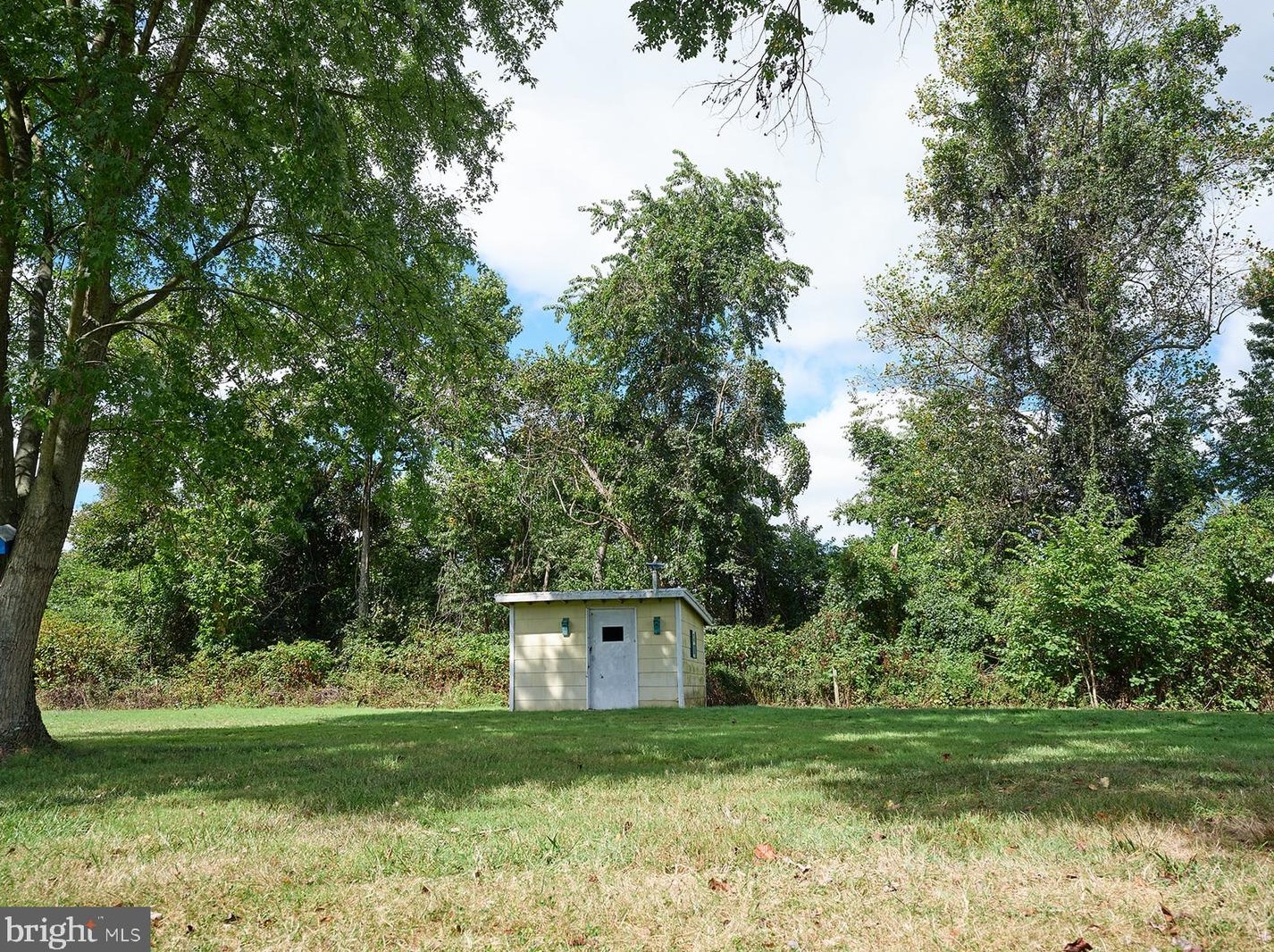 559 Salem Church Rd, Newark DE 19702-2726 exterior