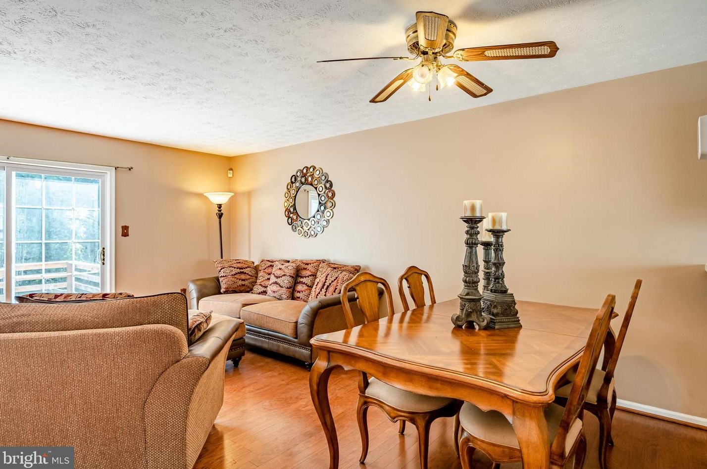 325 Palmerston Ct, Newark DE 19702-5238 exterior