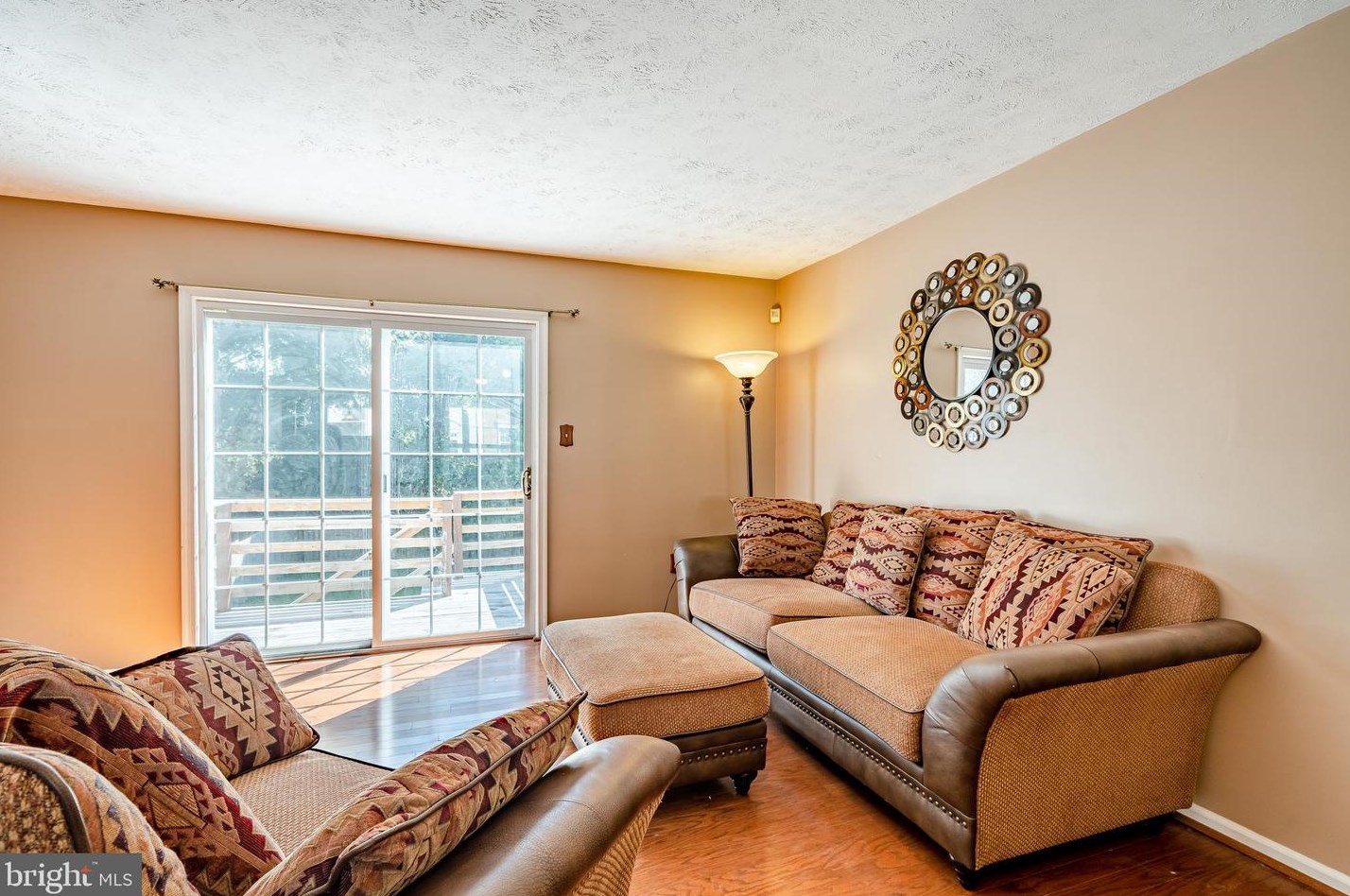 325 Palmerston Ct, Newark DE 19702-5238 exterior