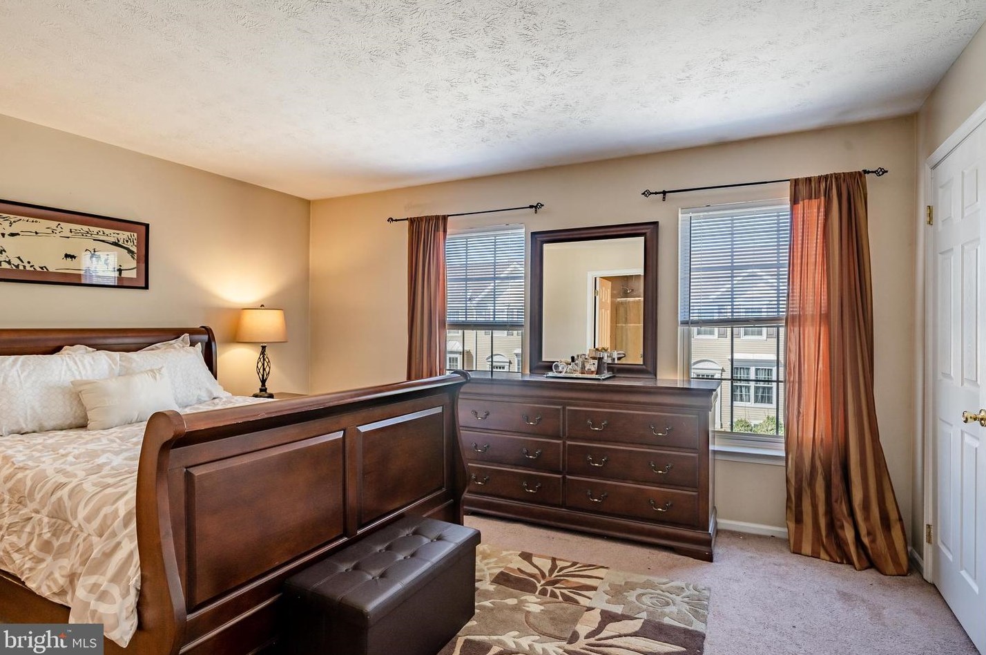 325 Palmerston Ct, Newark DE 19702-5238 exterior