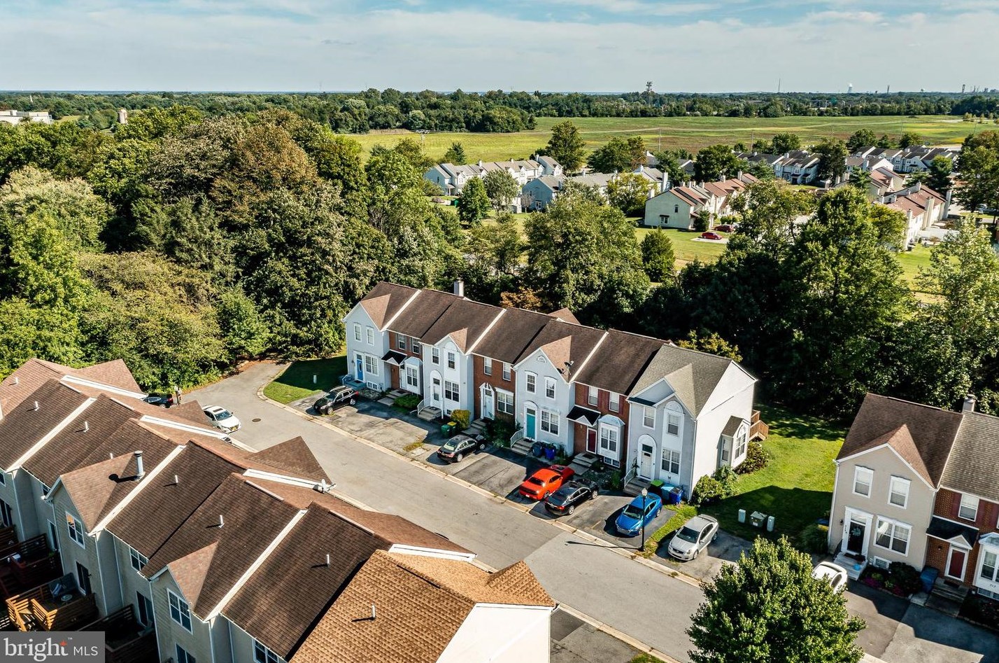 325 Palmerston Ct, Newark DE 19702-5238 exterior