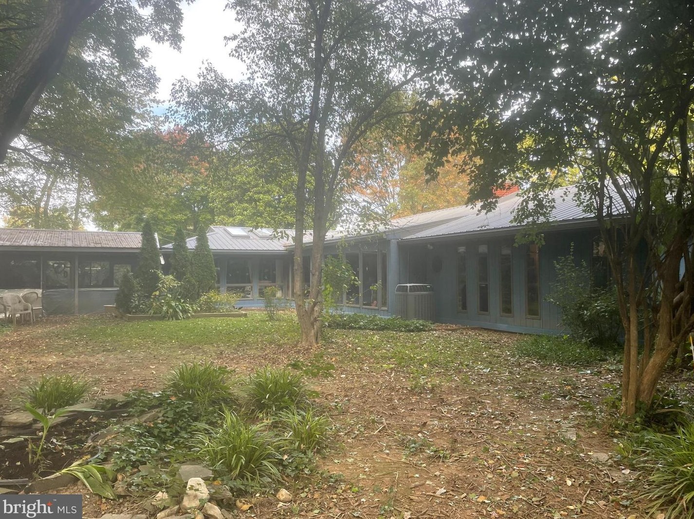 4 Korda Dr, Newark DE 19713-3710 exterior