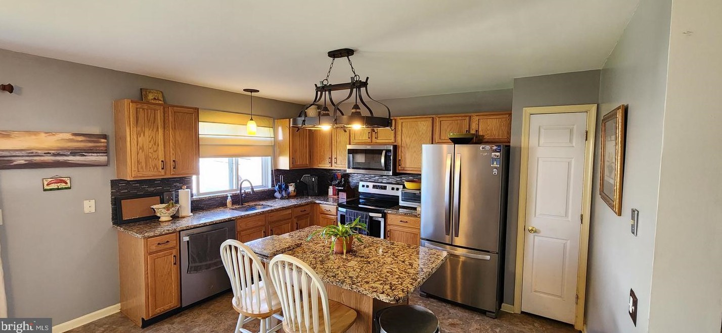 184 Darling St, Newark DE 19702-3763 exterior