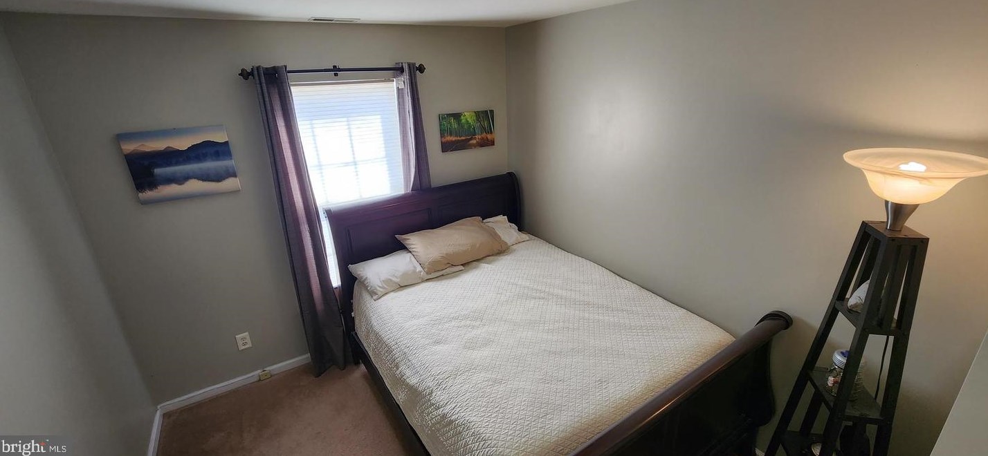 184 Darling St, Newark DE 19702-3763 exterior