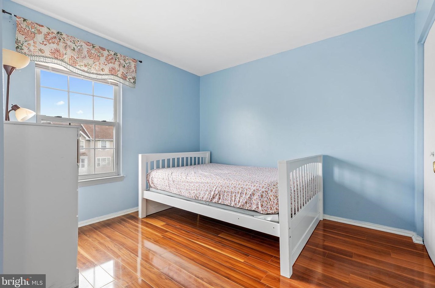 10 Laxford Dr, Newark DE 19702-4266 exterior