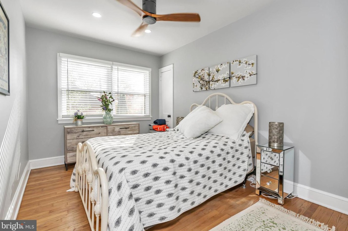 113 Briar Ln, Newark DE  19711-3103 exterior