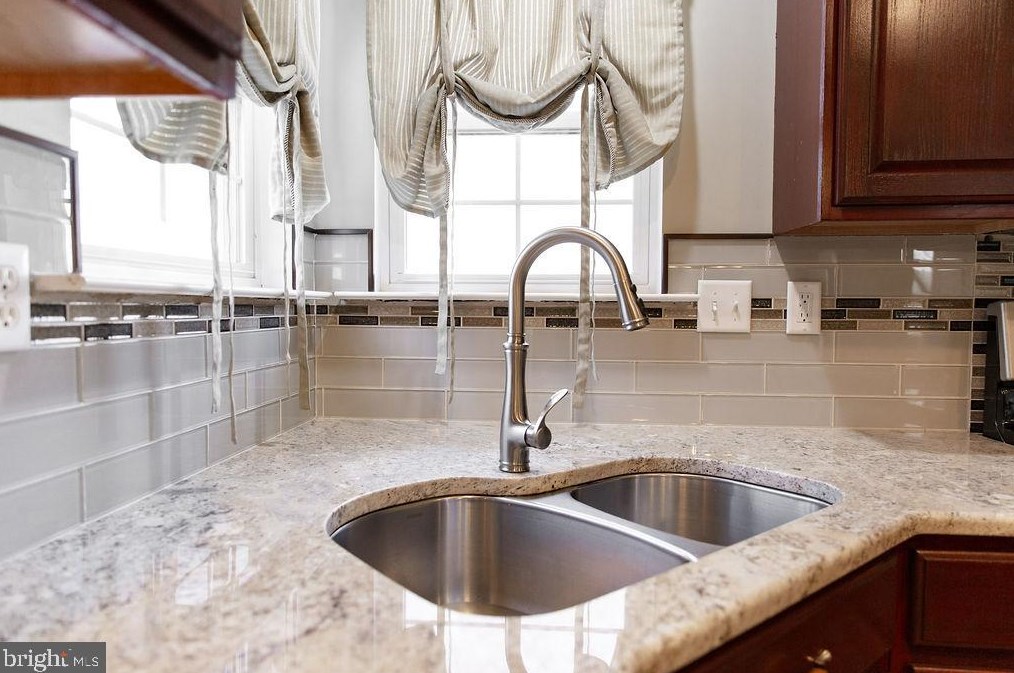 610 Dove Nest Ct, Middletown DE  19709-3036 exterior