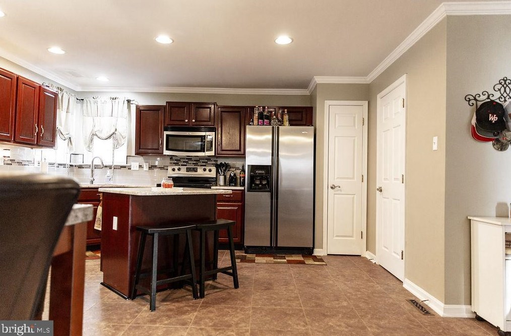 610 Dove Nest Ct, Middletown DE  19709-3036 exterior