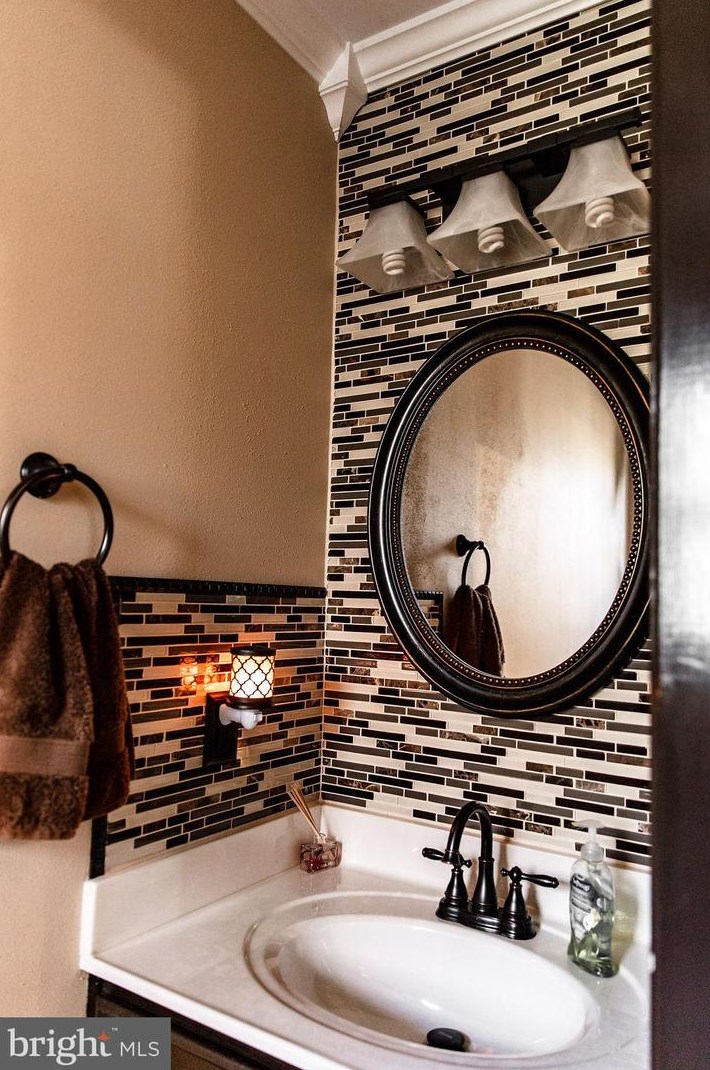 610 Dove Nest Ct, Middletown DE  19709-3036 exterior