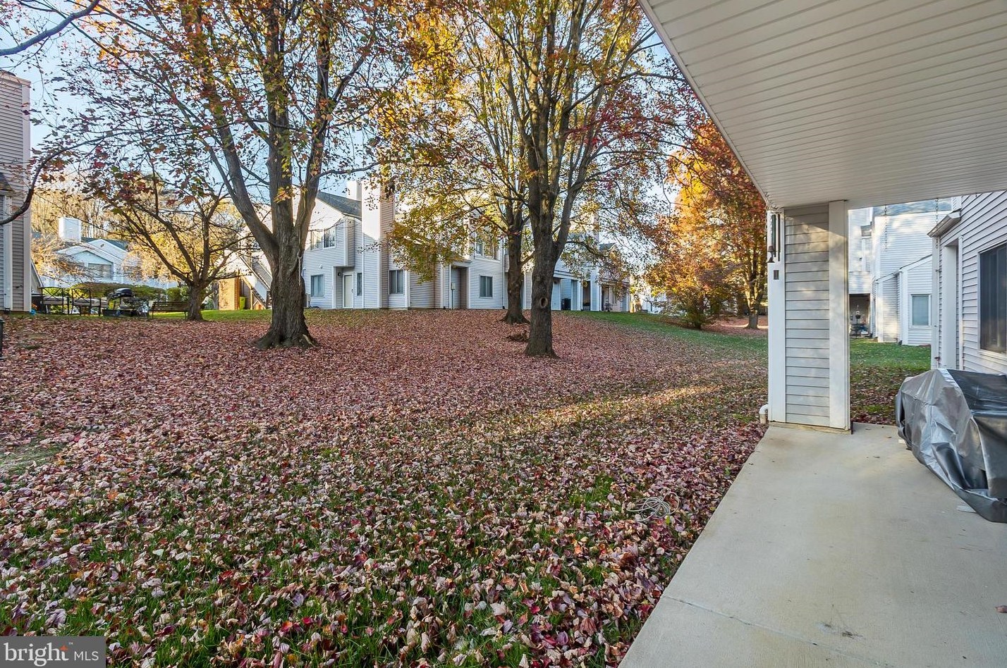 2604 Creekside Dr, Newark DE  19711-6748 exterior