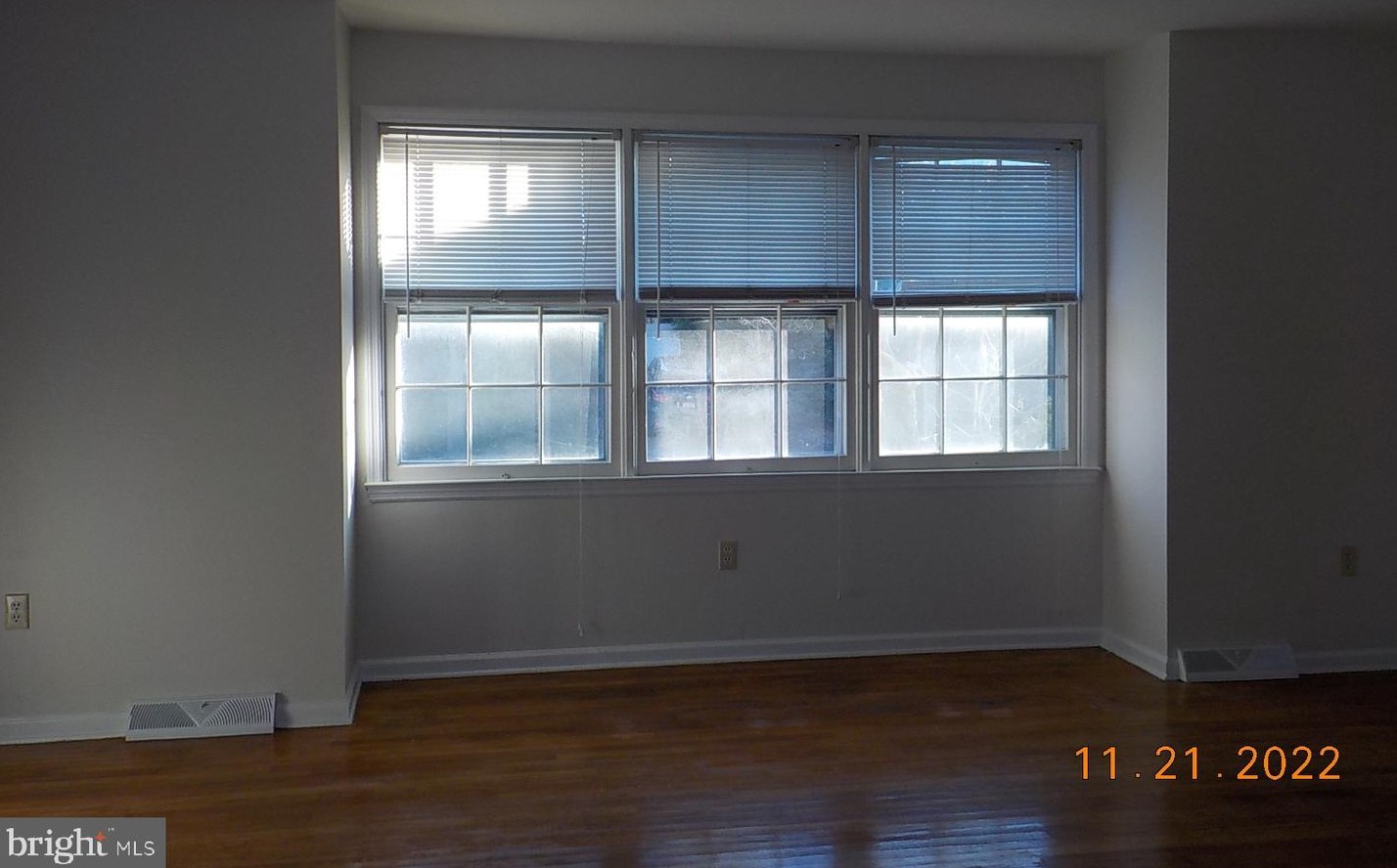 912 Pickett Ln, Newark DE  19711-2642 exterior