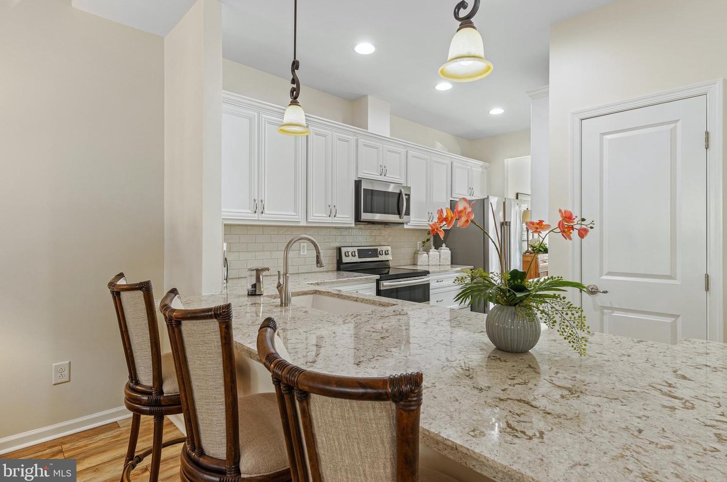 218 Anita Ct, Newark DE  19702-4320 exterior