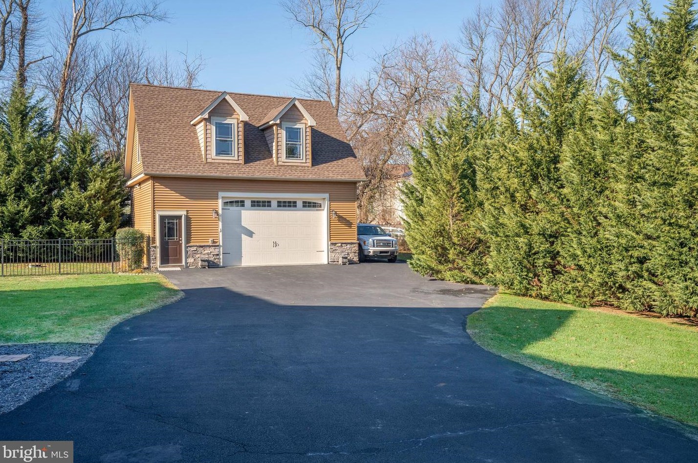 231 Milford Dr, Middletown DE  19709-9419 exterior