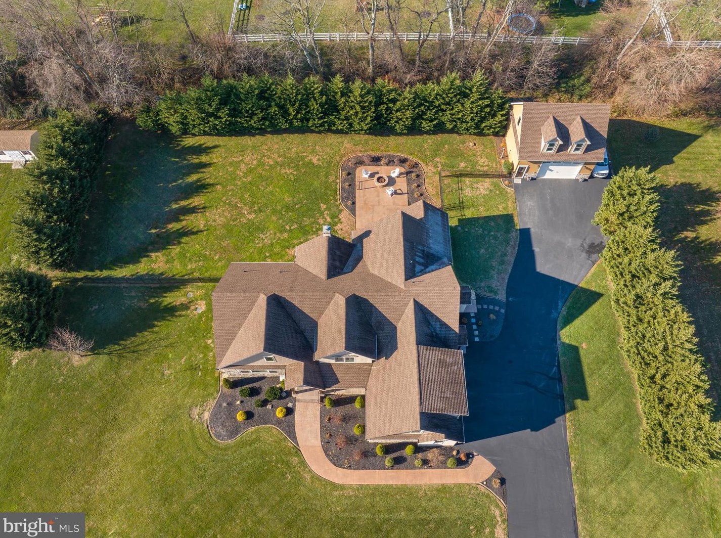 231 Milford Dr, Middletown DE  19709-9419 exterior