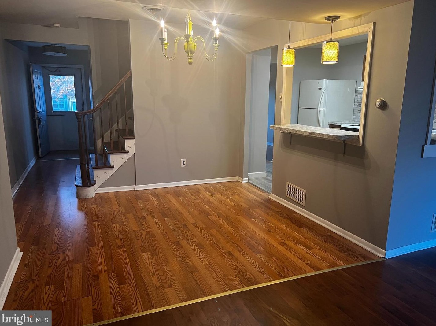 144 Green Valley Cir, Newark DE  19711-6759 exterior