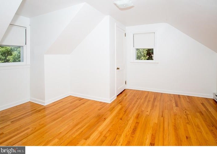 21 Red Mill Rd, Newark DE  19711-6665 exterior