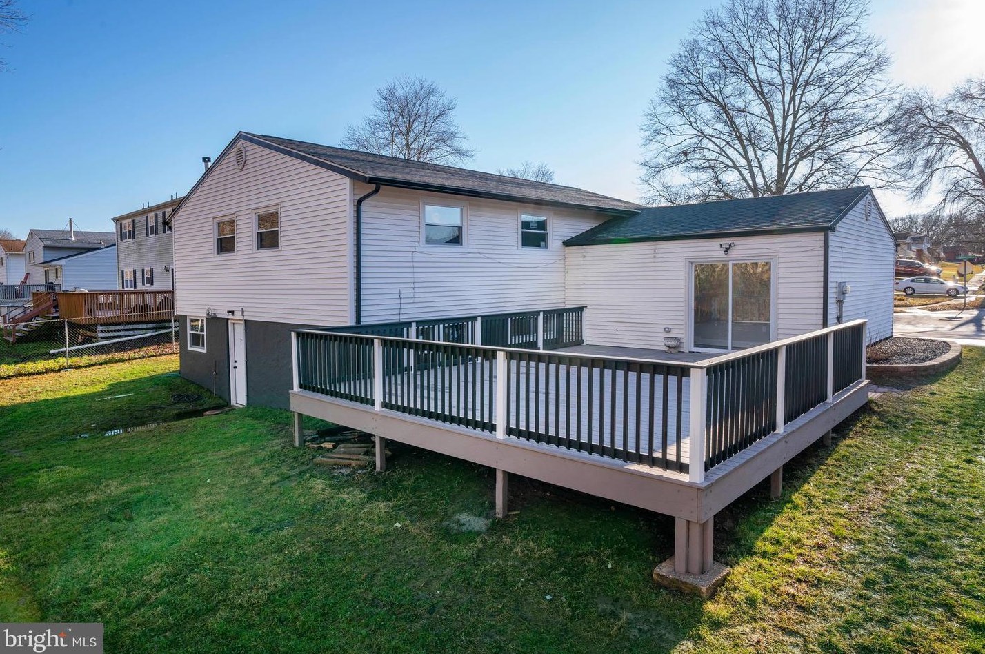 628 Brownleaf Rd, Newark DE  19713-3321 exterior