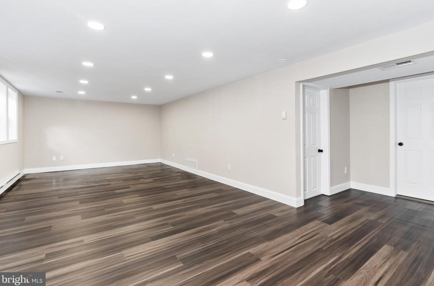 628 Brownleaf Rd, Newark DE  19713-3321 exterior