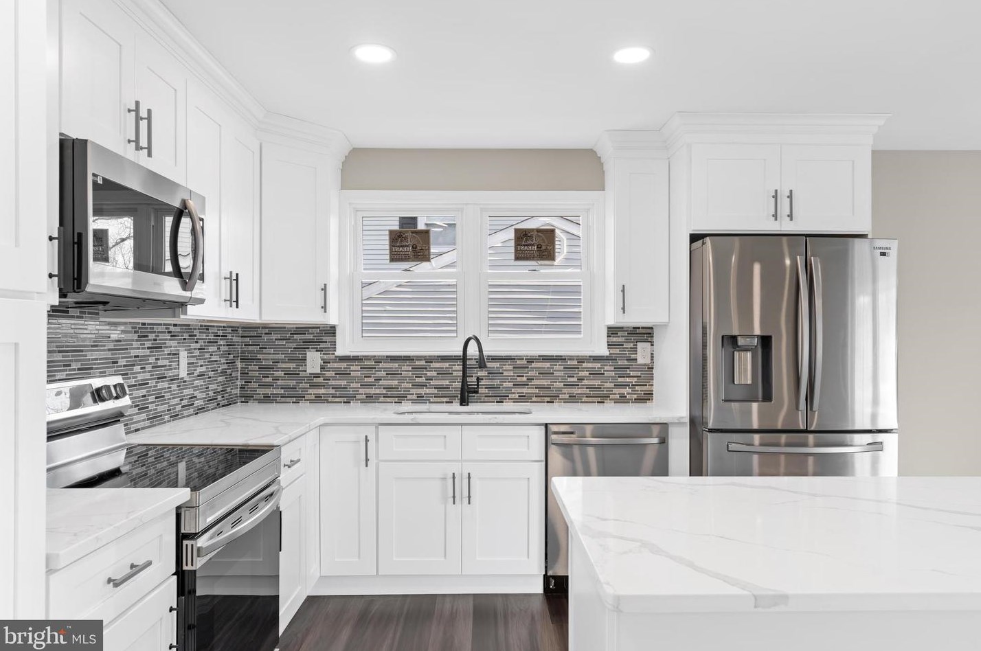 628 Brownleaf Rd, Newark DE  19713-3321 exterior