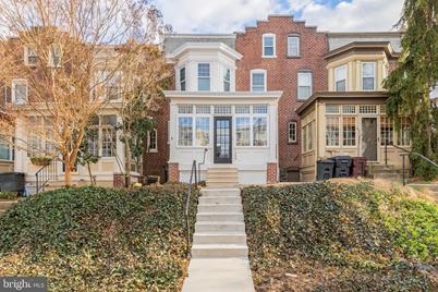 1506 N Franklin Street - Photo 1