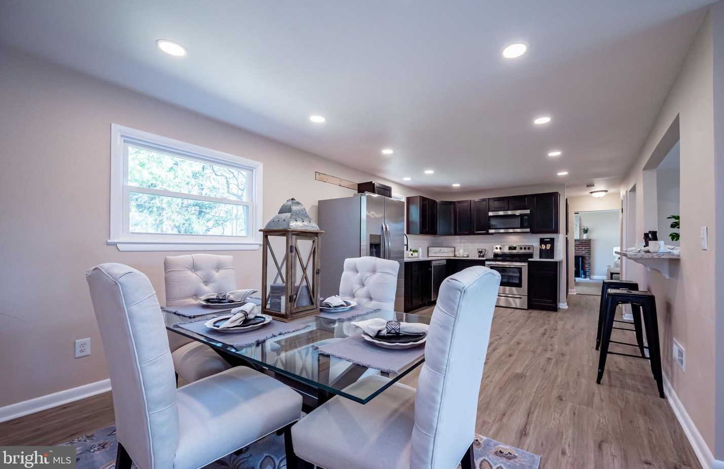 1107 Old Coochs Bridge Rd, Newark DE  19713-2327 exterior