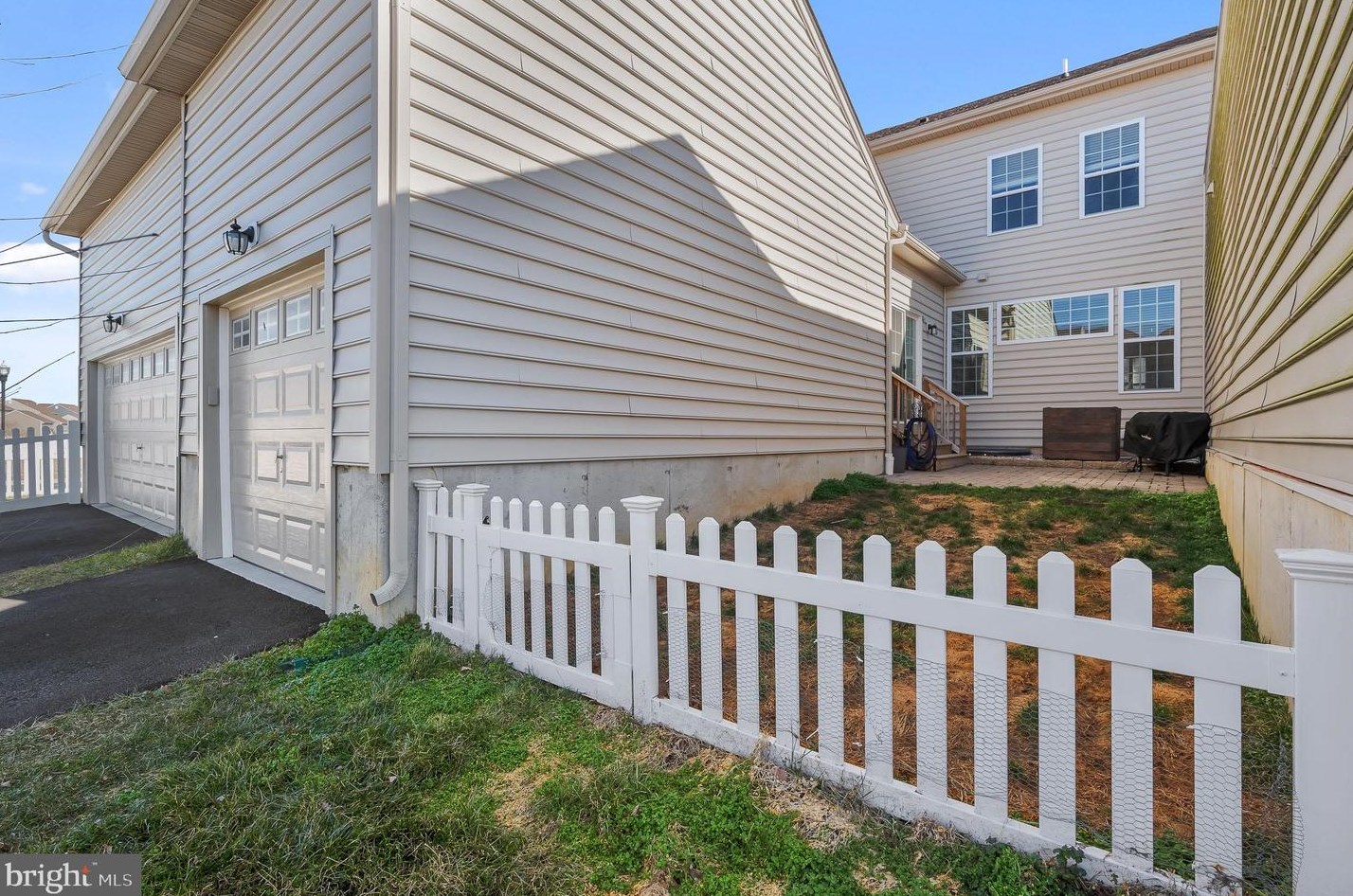1713 Matisse Dr, Middletown DE  19709-9835 exterior