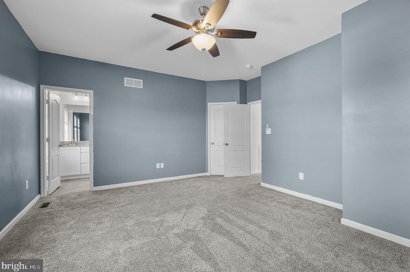 1713 Matisse Dr, Middletown DE  19709-9835 exterior