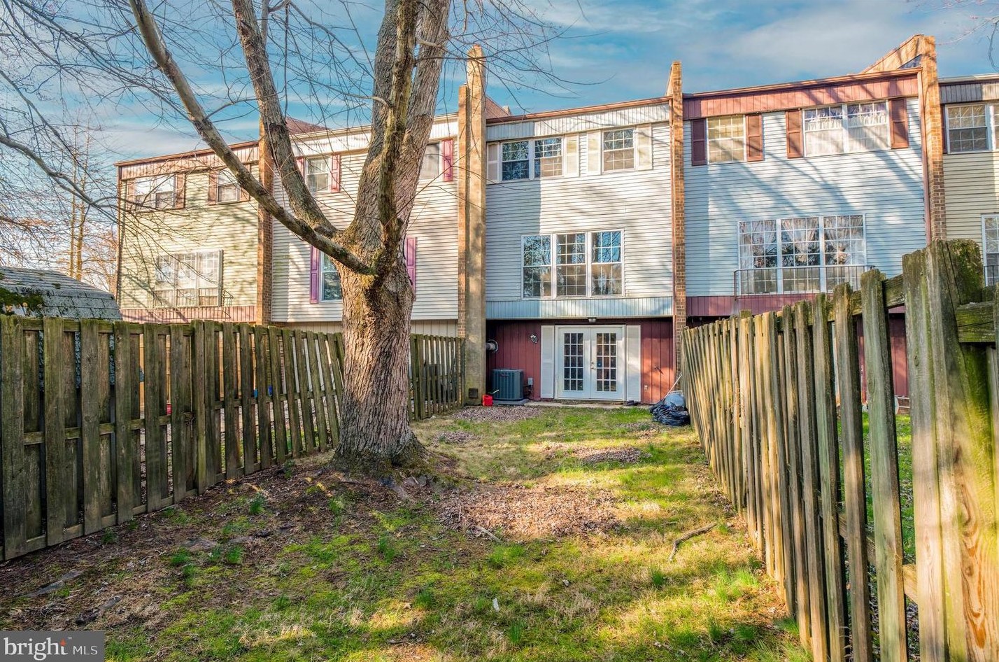 16 Farnsworth Rd, Newark DE 19713-3802 exterior