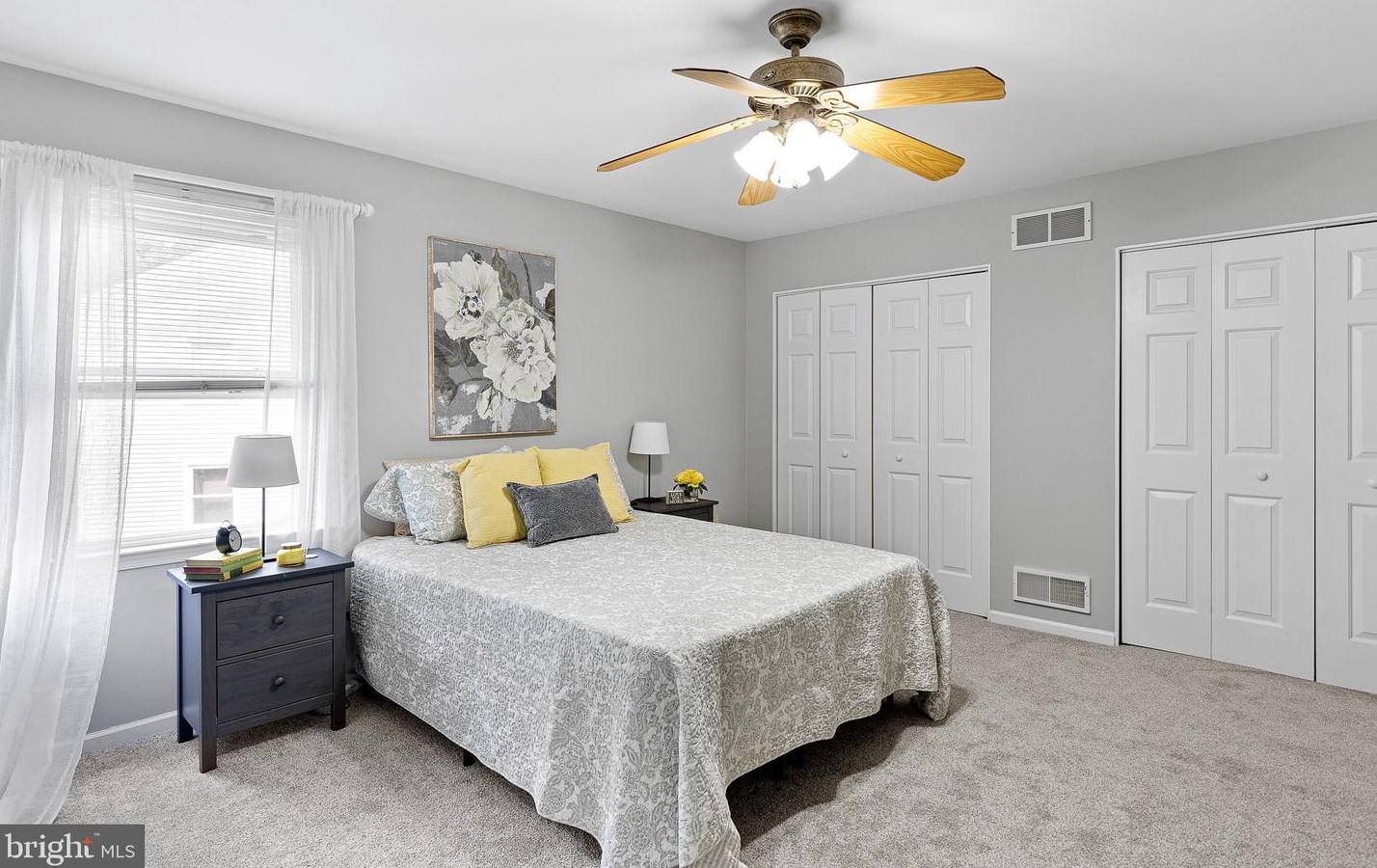 48 Danvers Cir, Newark DE 19702-2721 exterior