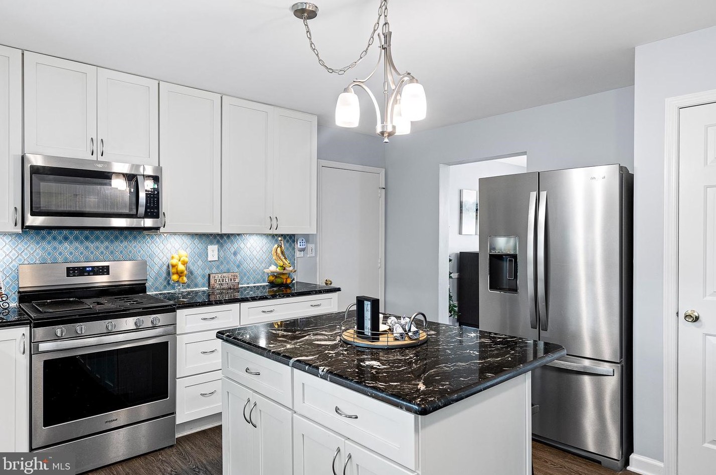 48 Danvers Cir, Newark DE 19702-2721 exterior