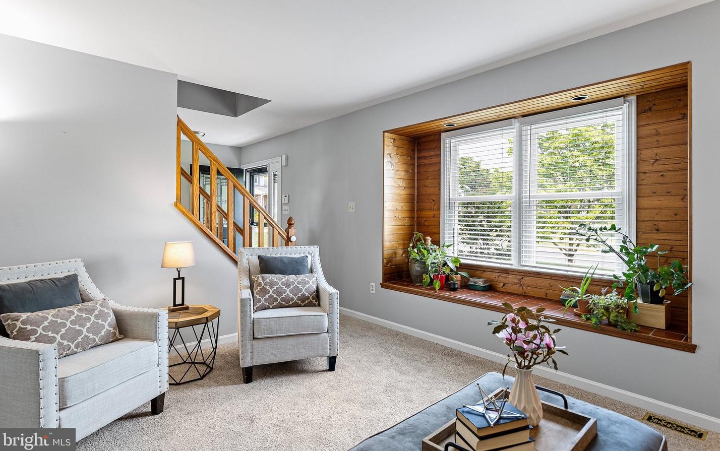 48 Danvers Cir, Newark DE 19702-2721 exterior