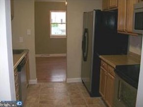 1704 Barnaby St, Newark DE  19702-1513 exterior