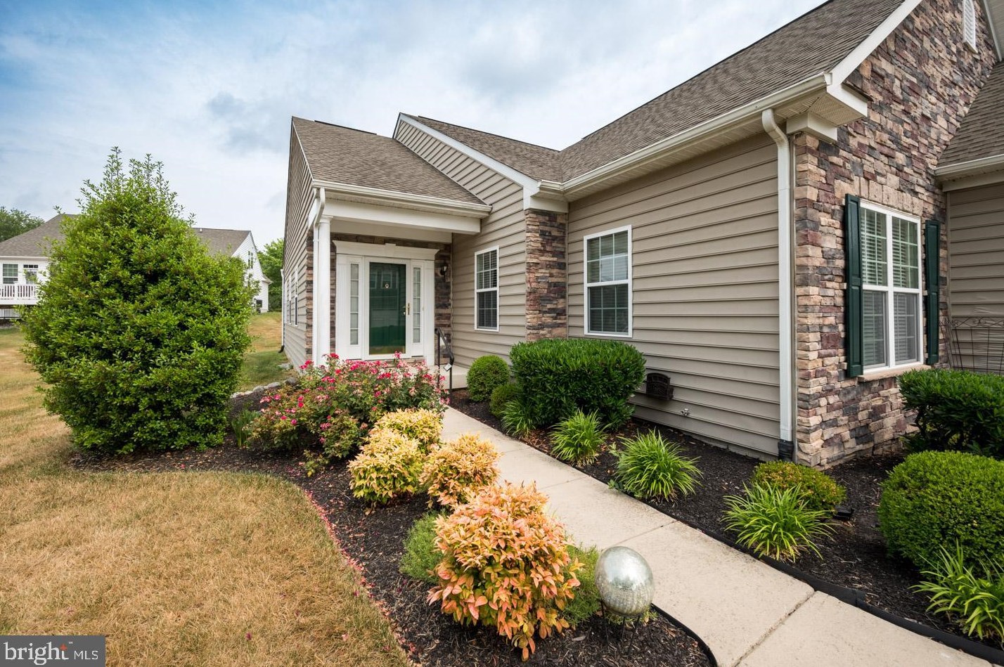 360 Pierce Run, Newark DE 19702-4307 exterior