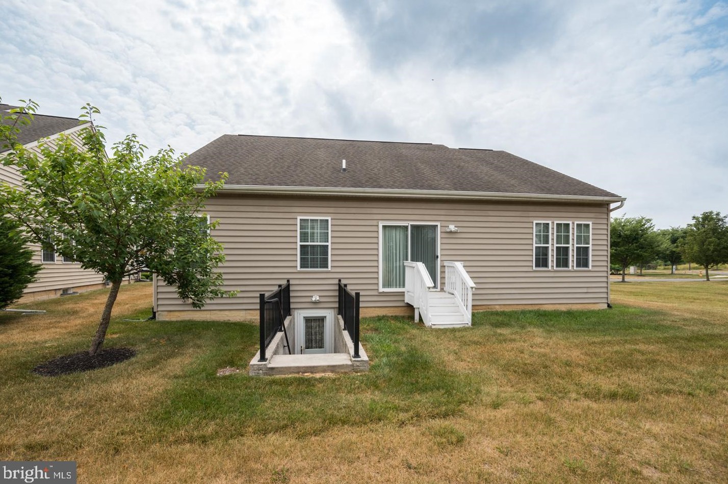 360 Pierce Run, Newark DE 19702-4307 exterior